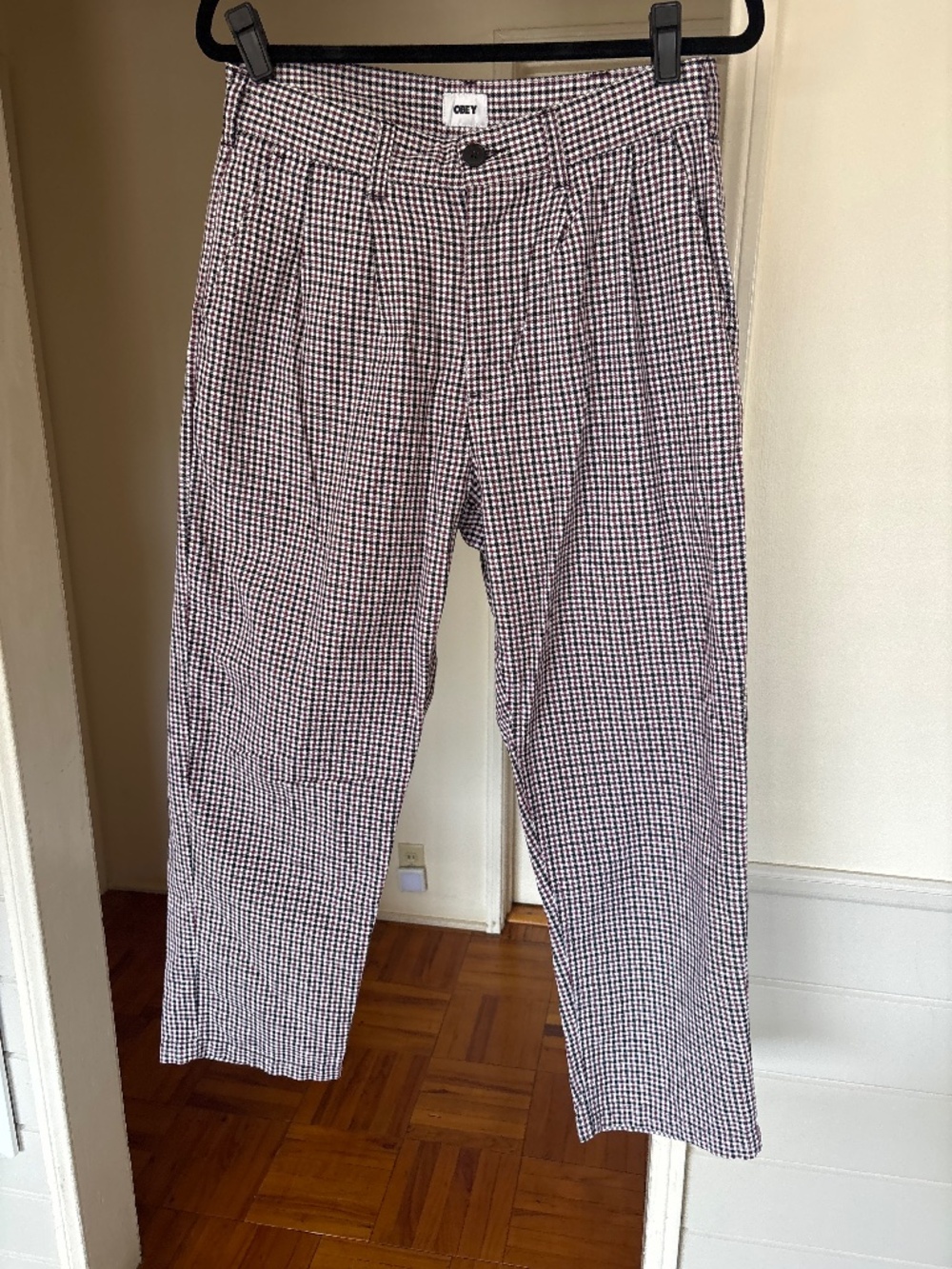 Men’s Obey Brand Pleated Trousers Size 30